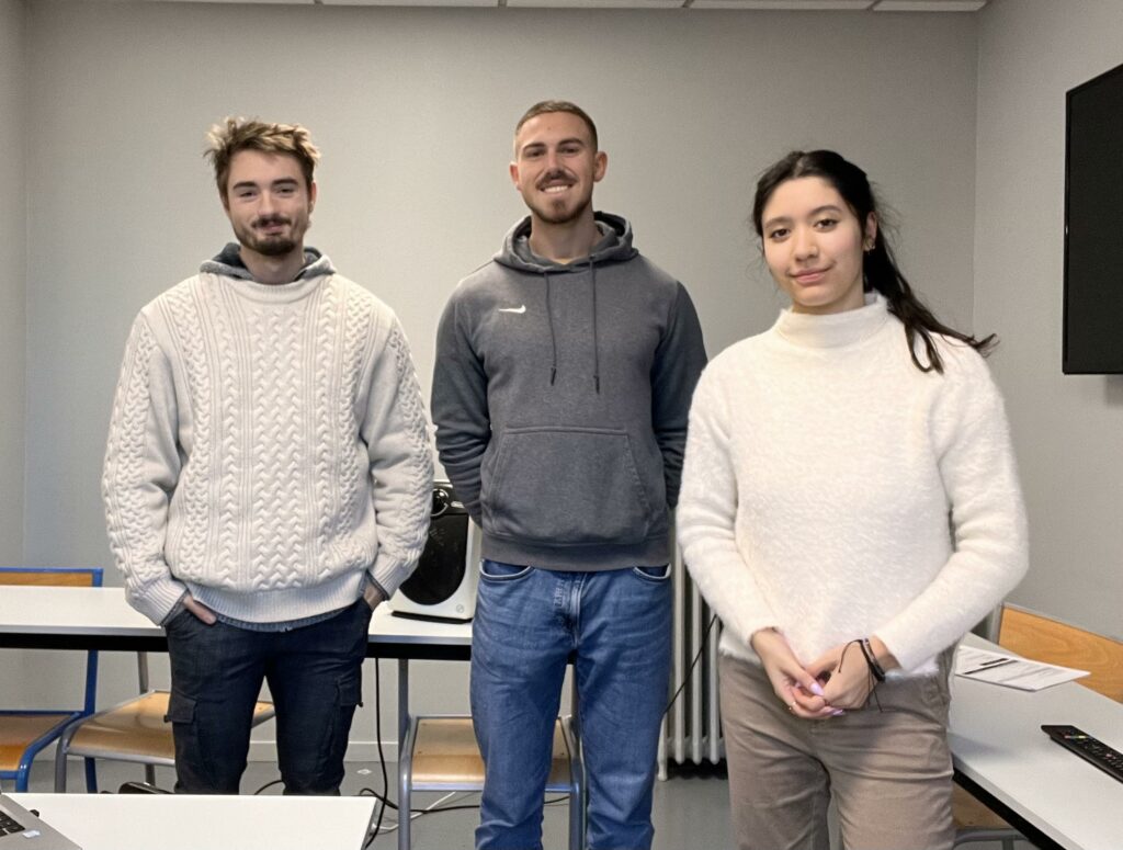 Les étudiants de l'EDNH Bordeaux pour attendant pour le salon de la Nutrition